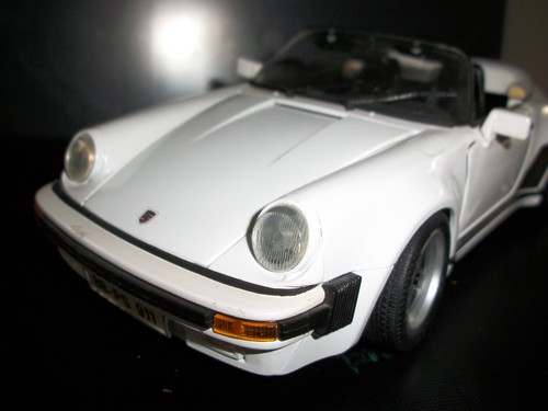 Maisto porsch 911 speedster - 911,